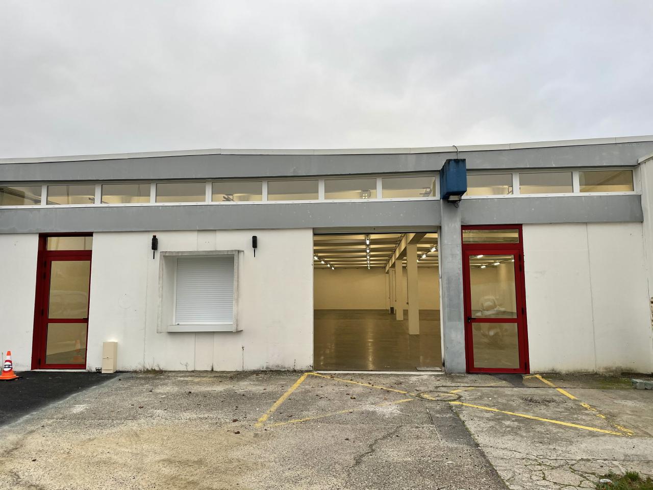 Local d'activité Artigues-près-Bordeaux 1822m² Location local d'activité Artigues-près-Bordeaux Gironde OLACT2207343 2